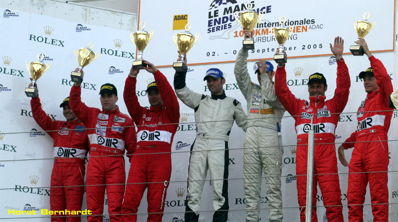 Podium GT1