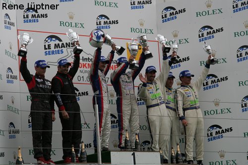 podium GT1