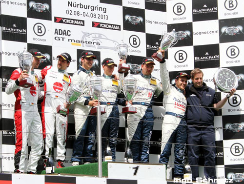 nring7_podium.jpg