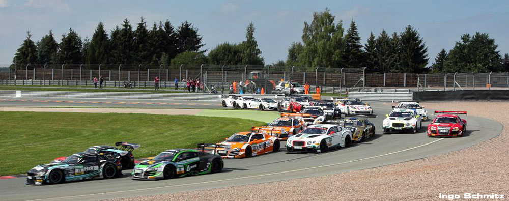 Start Rennen 1 ADAC Sachsenring