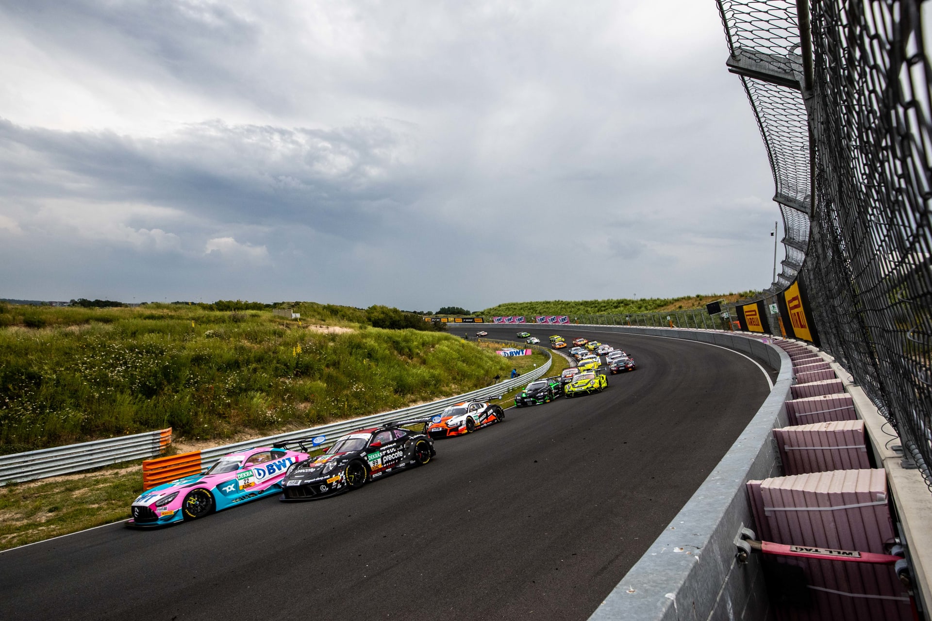 ADAC GT
                Masters