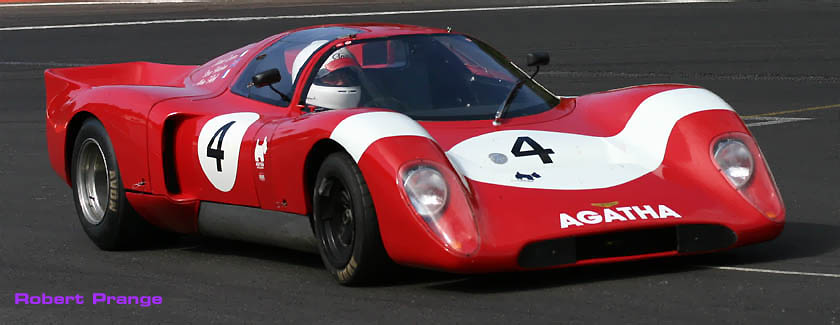 Chevron B16