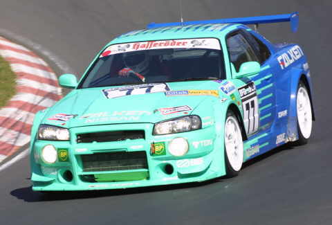 #44 Falken Motorsport - Nissan Skyline GT-R