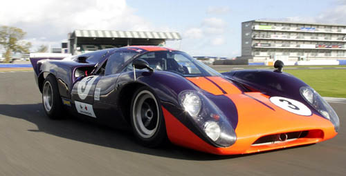 Lola T70 neu